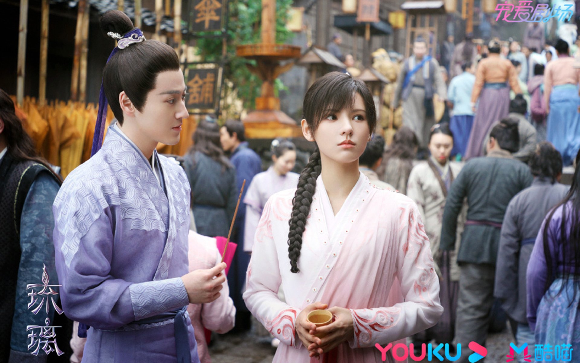 看到您的需求,我注意到一个有趣的矛盾点—奥恰洛夫是著名的德国乒乓球运动员,而葡萄牙与韩国通常是足球领域的对手。您可能是想将不同项目的精彩瞬间融合在一起,创作一篇富有新意的文章