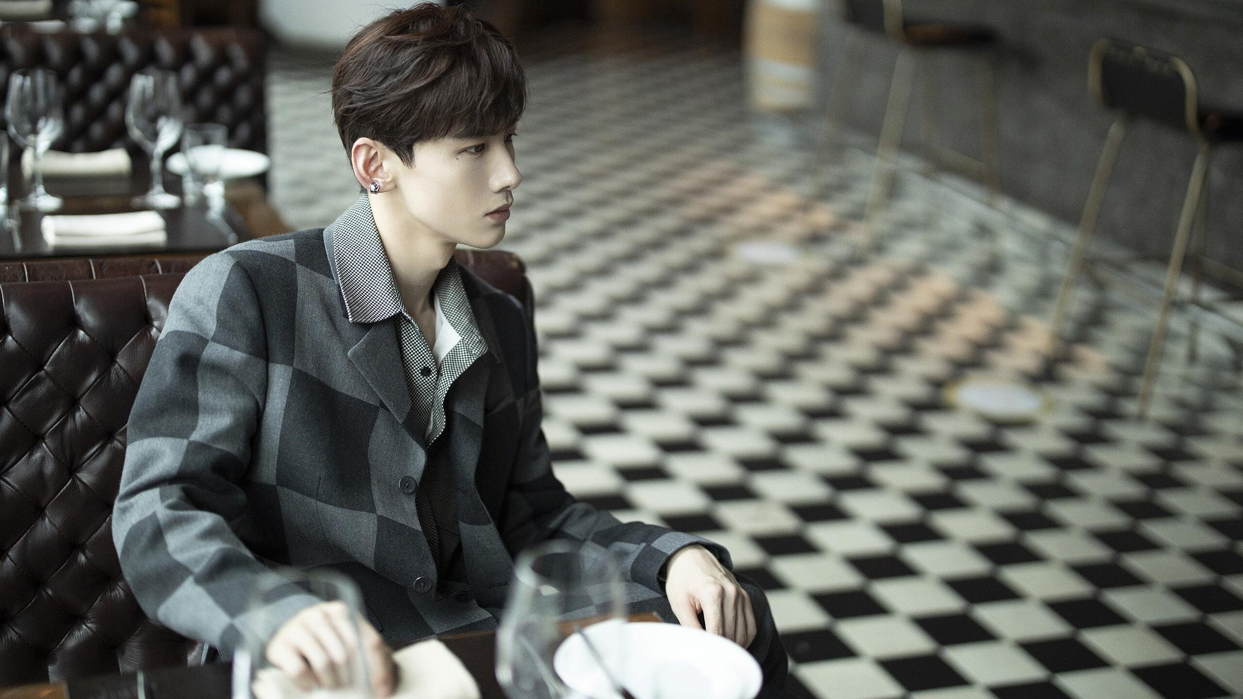 浴火重生，在年度焦点之夜，布伦森用一剑封喉完成终极救赎