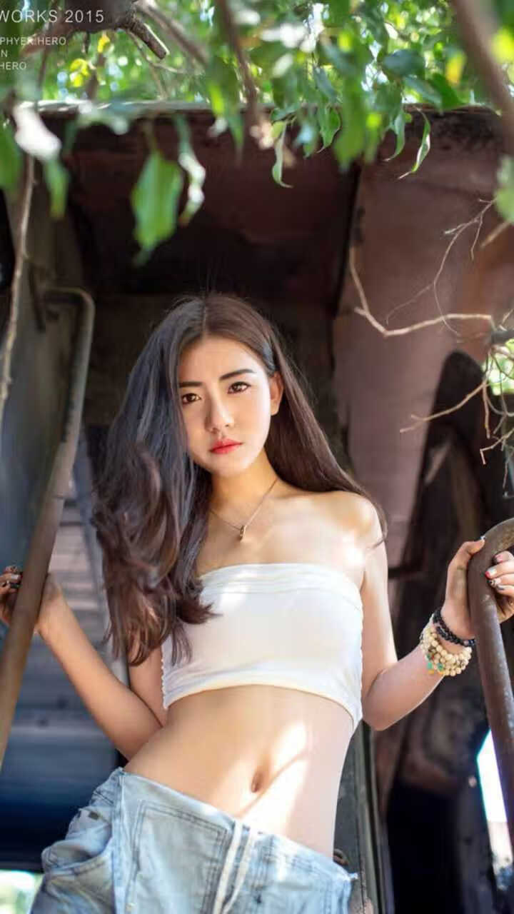南美铁骑踏破东欧防线,布罗佐维奇中场主宰,厄瓜多尔高压战术锁定D组头名